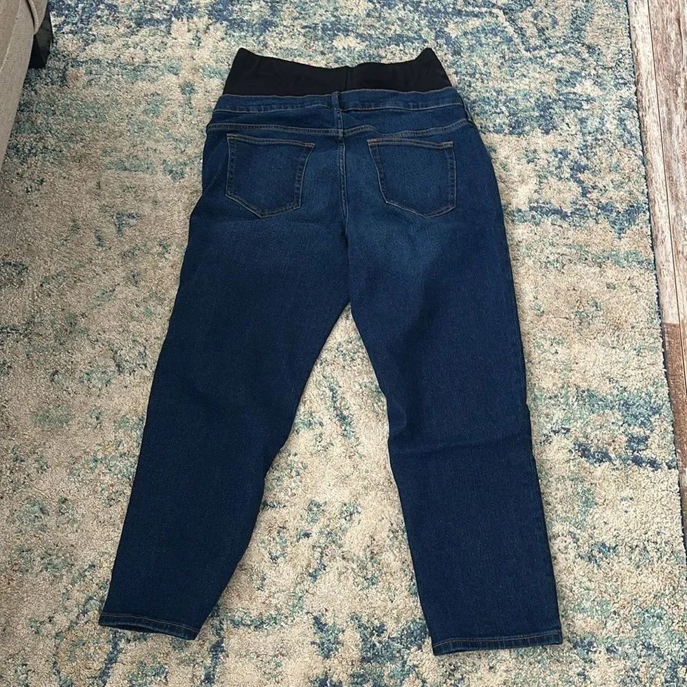 NWT GAP Women's Dark Blue Maternity Jeans - Picture 4 of 5